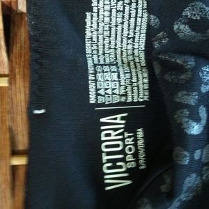 Victoria secret sport leggings size small